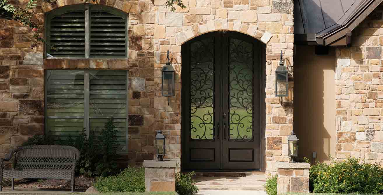 Iron Doors in Virginia: Balancing Historic Charm with Modern Strength