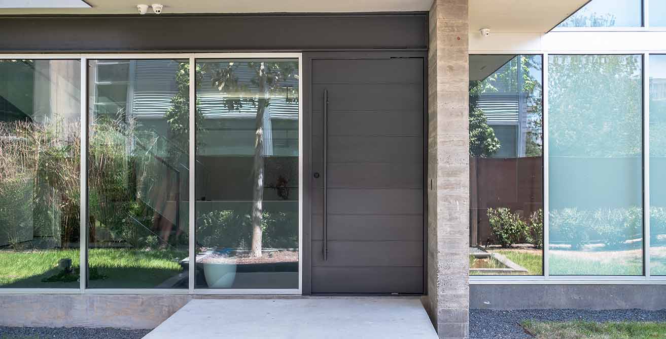 Beyond Matte Black: Bold, Cutting-Edge Finishes for Modern Steel Doors
